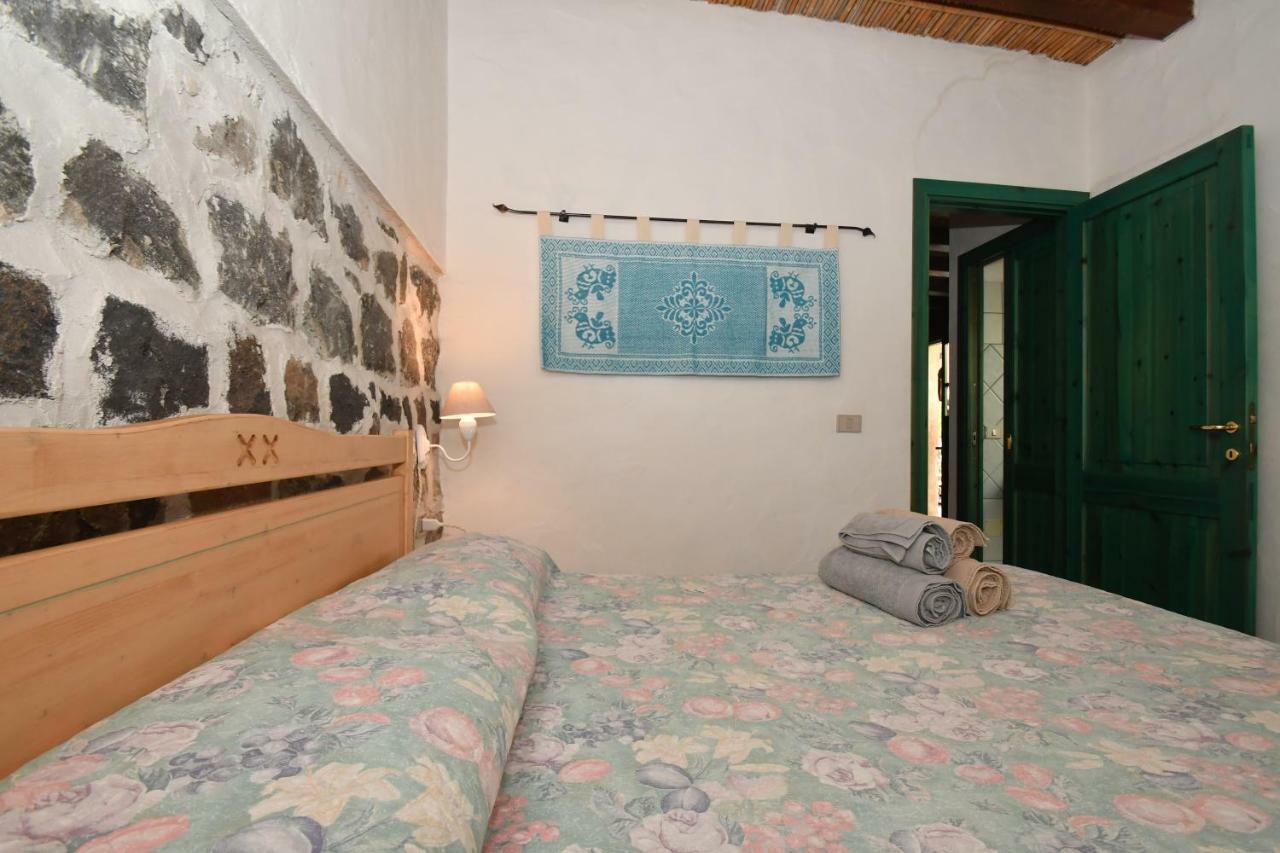 Sa Dommo De Sa Pietate Apartment โอโรเซย ภายนอก รูปภาพ