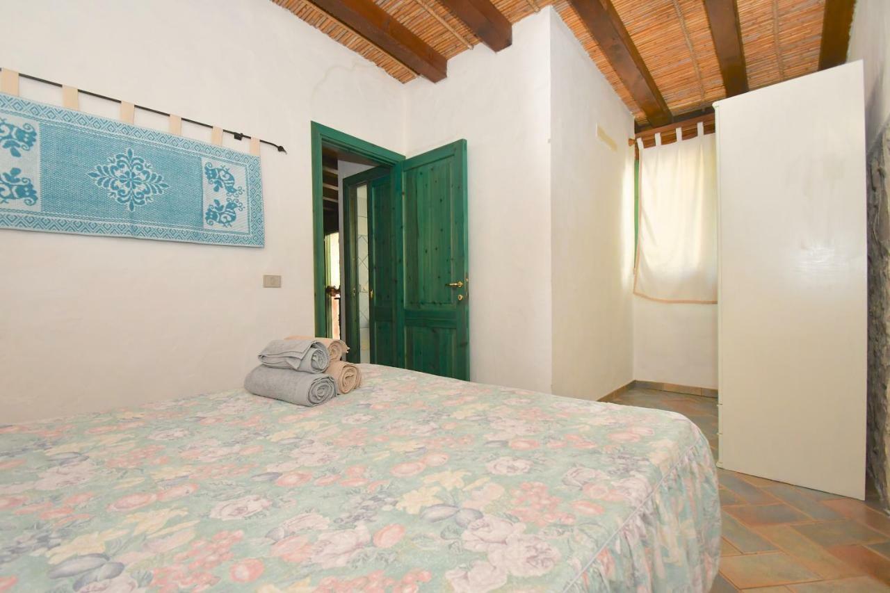 Sa Dommo De Sa Pietate Apartment โอโรเซย ภายนอก รูปภาพ