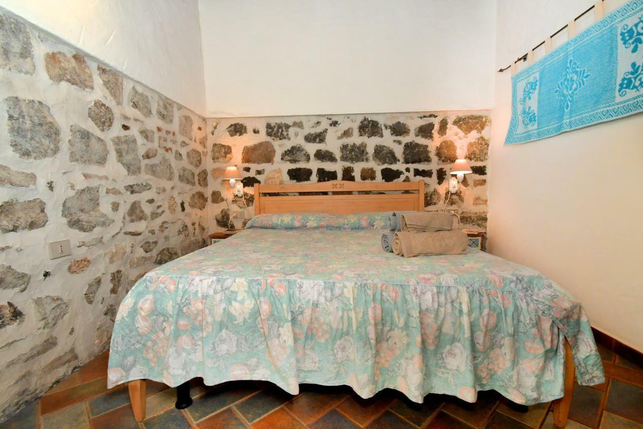 Sa Dommo De Sa Pietate Apartment โอโรเซย ภายนอก รูปภาพ